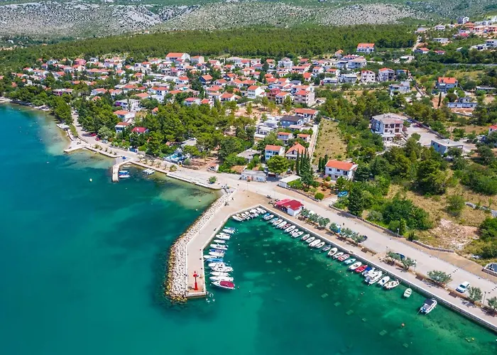 Helena Апартаменты *