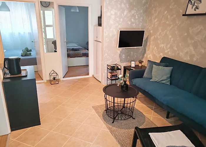 Helena * Рованьска